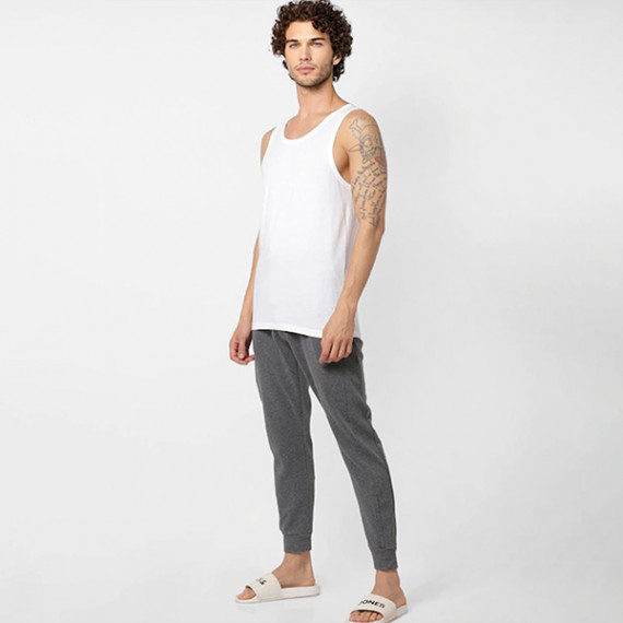 https://www.fazhionshore.com/products/men-pack-of-2-white-solid-innerwear-vests